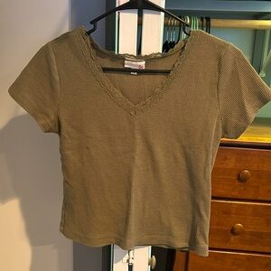 Green lace-lined shirt